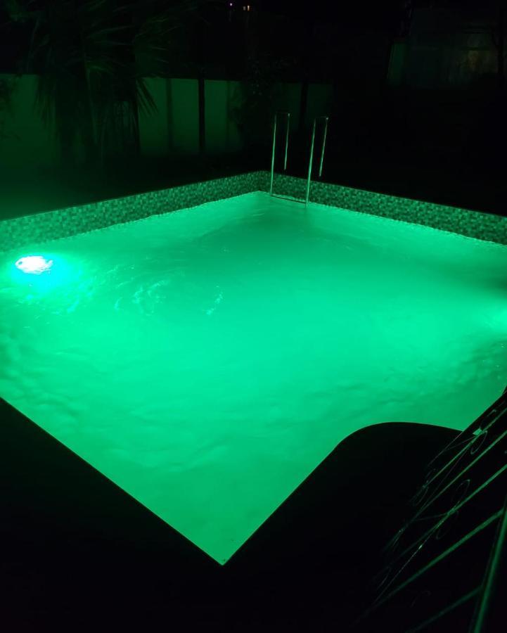 The Perfect Stays- Lal Mahal Villa With Disco Pool Lonavala Luaran gambar
