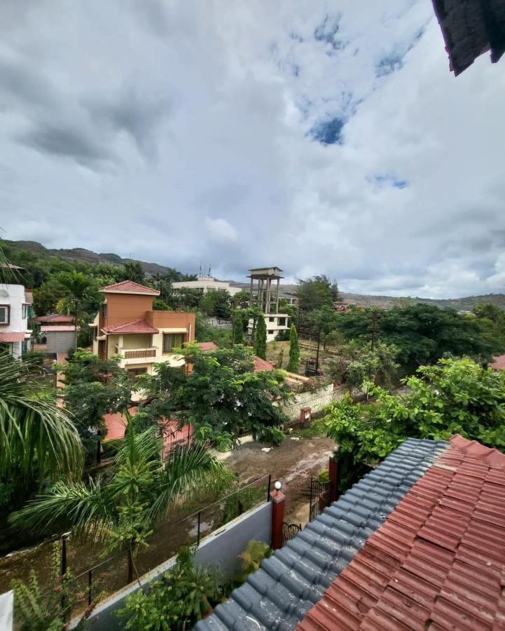 The Perfect Stays- Lal Mahal Villa With Disco Pool Lonavala Luaran gambar