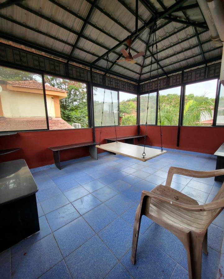 The Perfect Stays- Lal Mahal Villa With Disco Pool Lonavala Luaran gambar